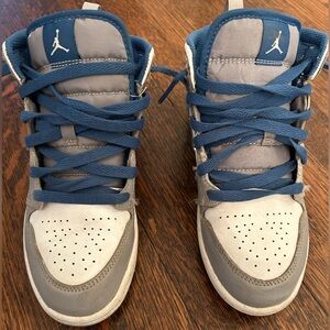 Jordan 1 Mid “Cement True Blue”